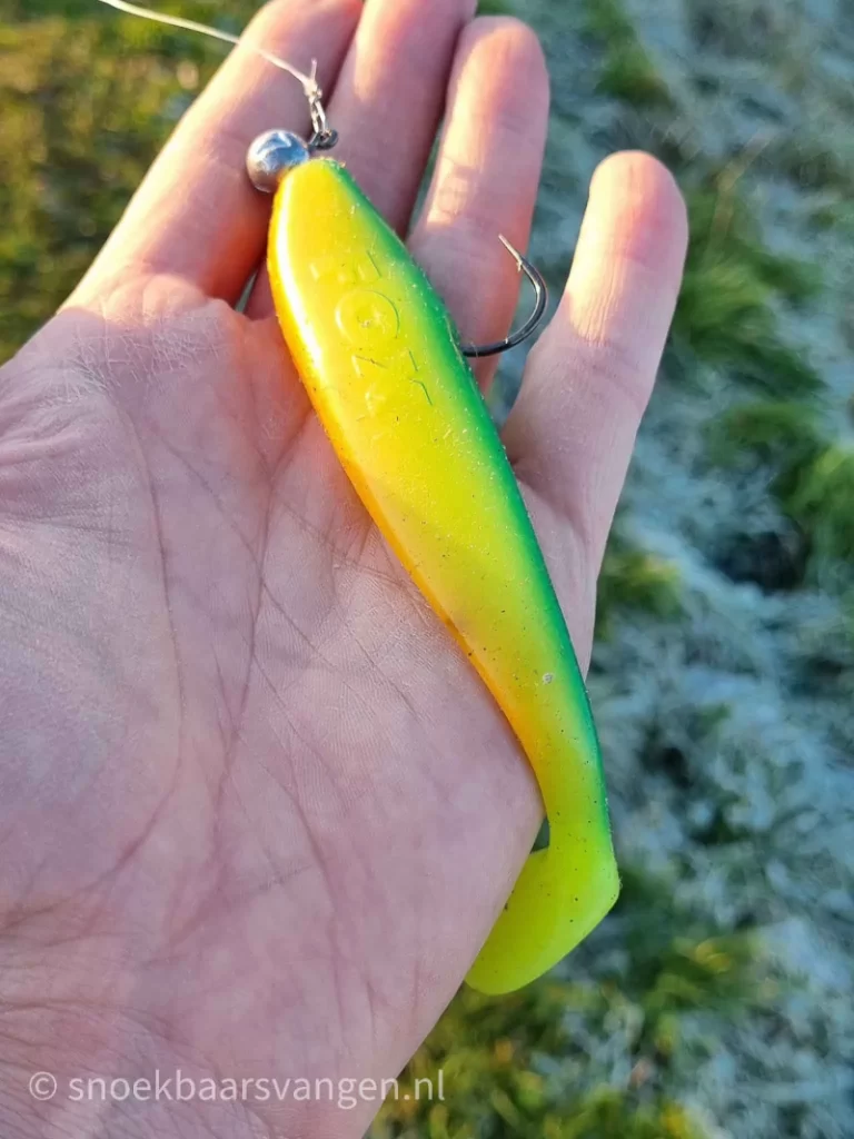 Grote shads zandpro geel groen 14 cm